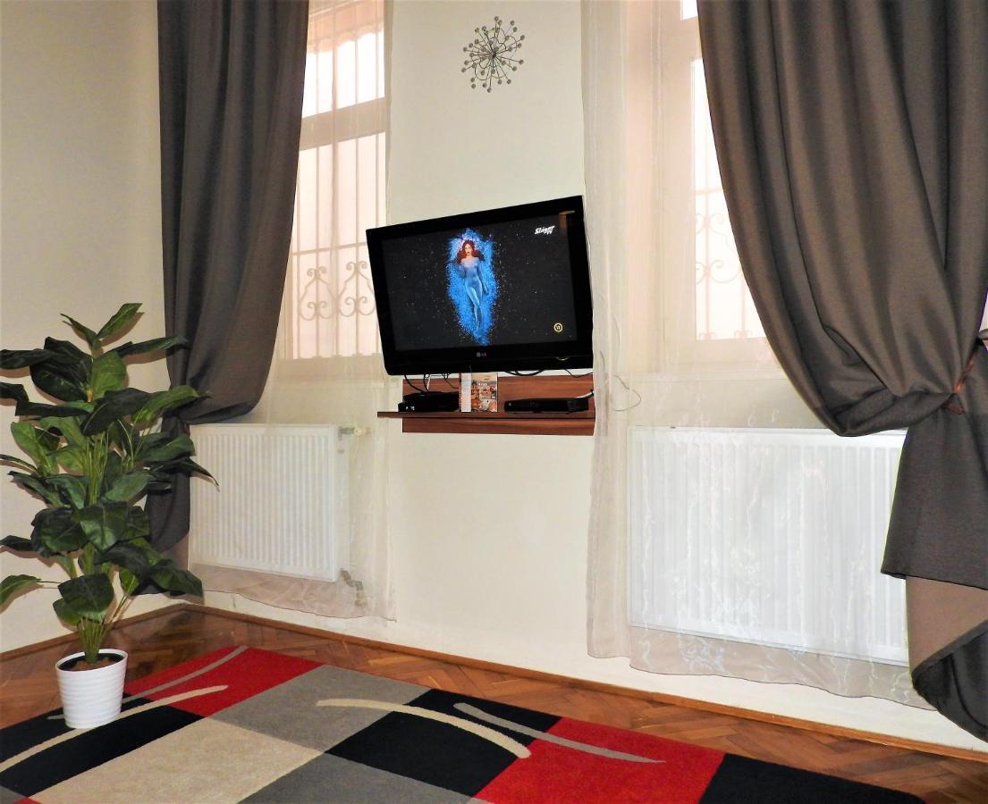Nóra Stúdió Apartman - Eger Exterior foto