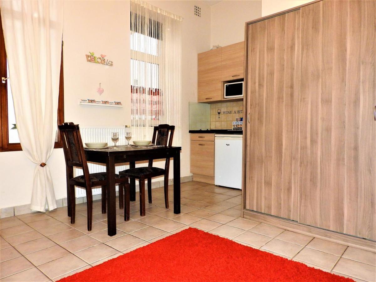 Nóra Stúdió Apartman - Eger Exterior foto
