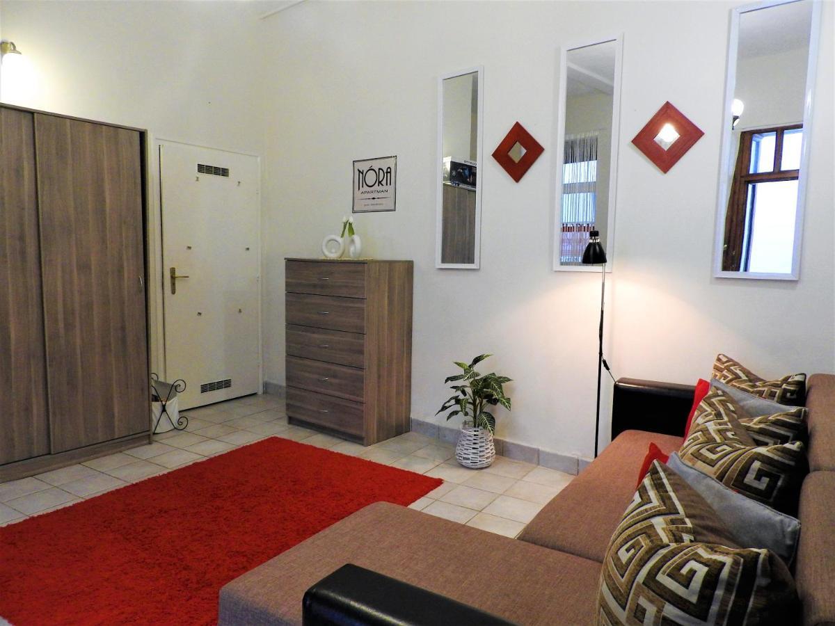 Nóra Stúdió Apartman - Eger Exterior foto